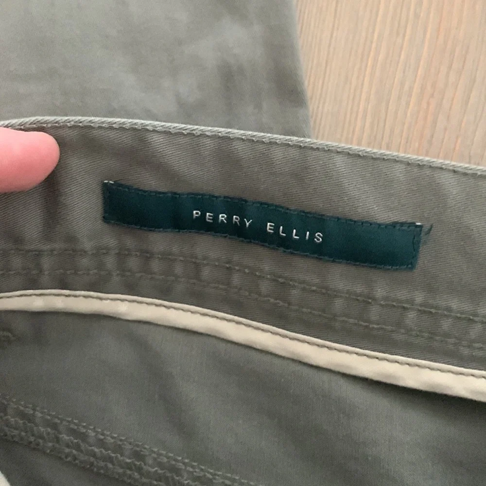 Perry Ellis Men's Casual 5 Pocket Twill Pants Grey Olive 34x30